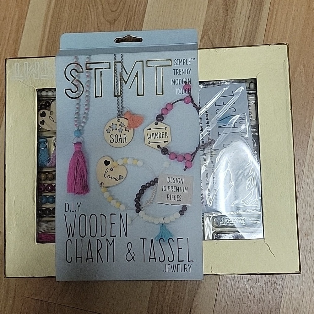 Simple Trendy Mondern Touch DIY Wooden Charm & Tassel Jewelry Kit New in box